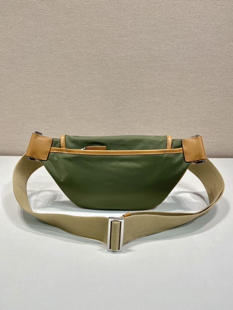 Pra*a waist chest packs